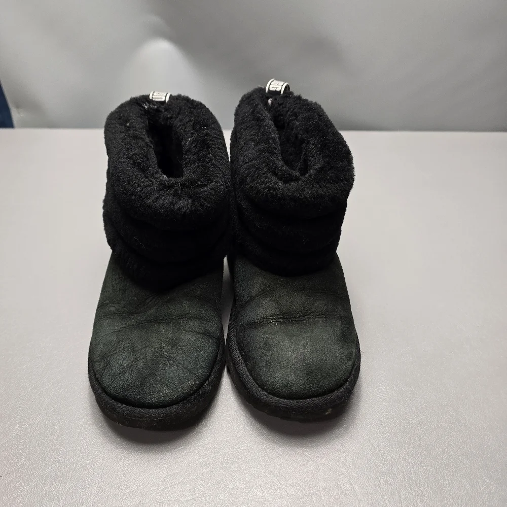UGG Girls black ankle boots girls size 2